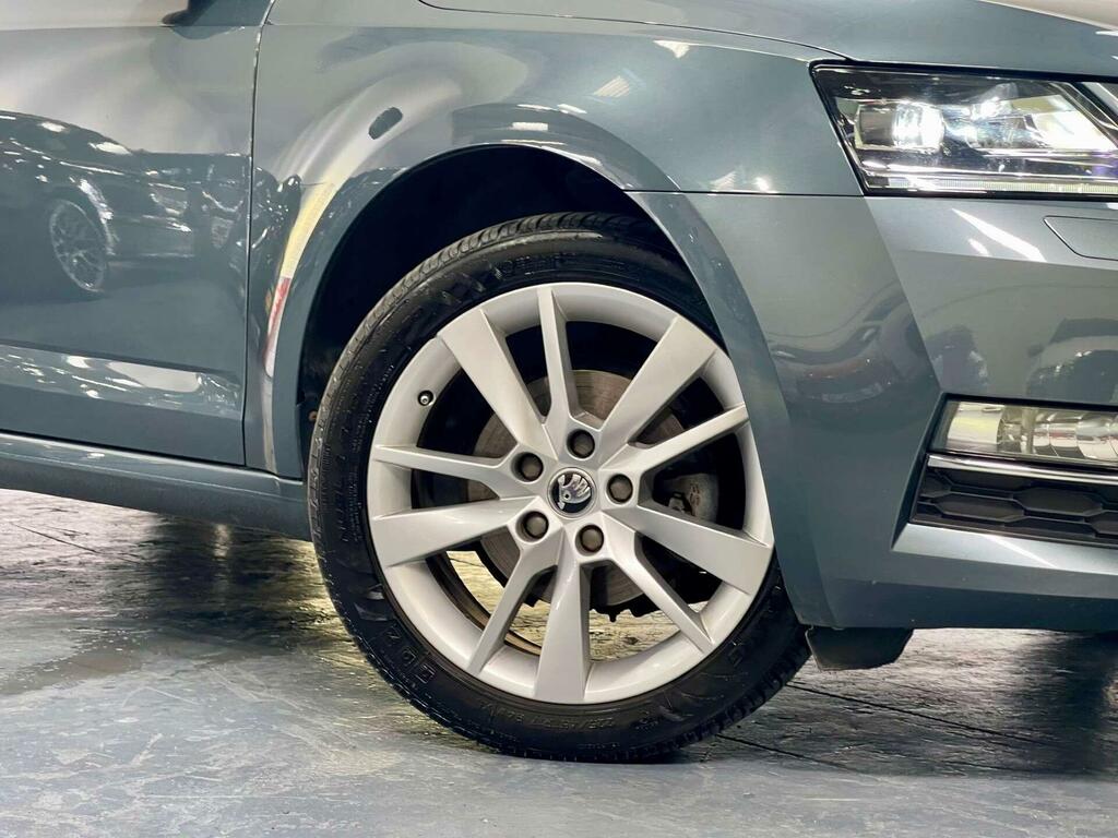 Skoda Octavia Se L Grey #3