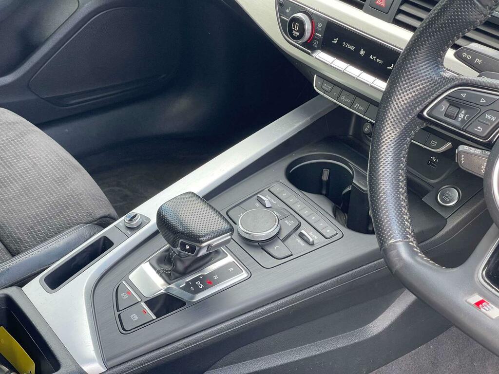 Audi A4 Avant A4 S Line Black Edition 45 Tfsi Quattro White #27