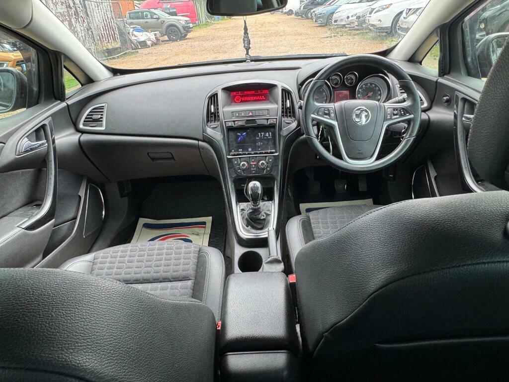 Vauxhall Astra GTC Gtc White #35