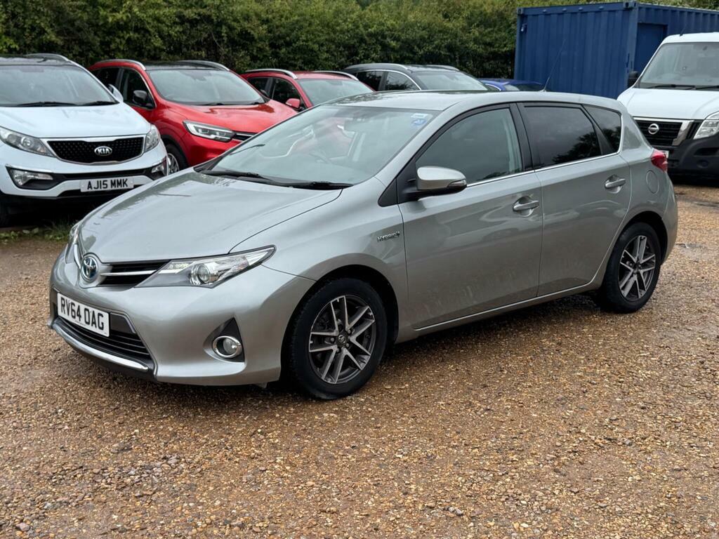 Toyota Auris Hatchback Grey #11