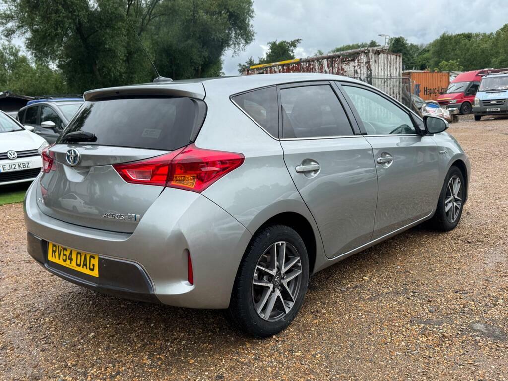 Toyota Auris Hatchback Grey #30