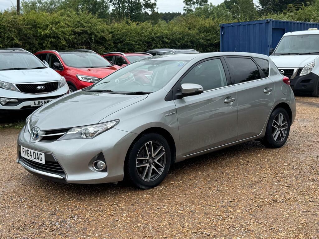 Toyota Auris Hatchback Grey #8