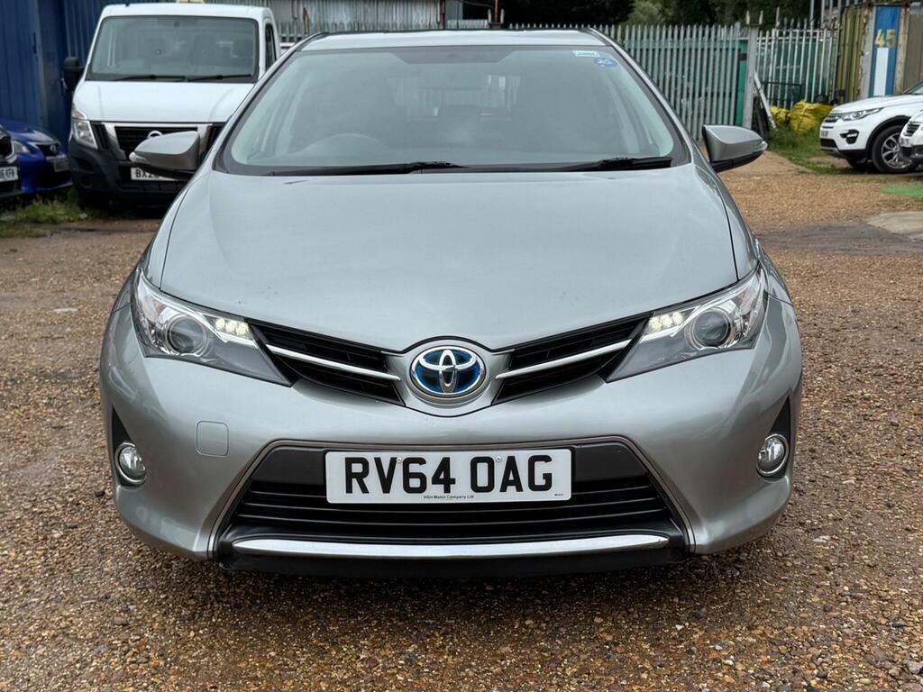 Toyota Auris Hatchback Grey #18