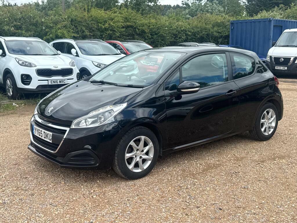 Peugeot 208 Active Black #10