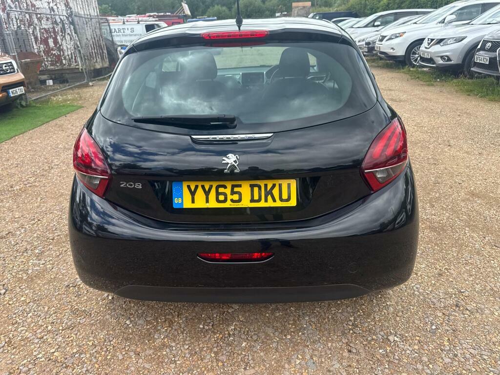 Peugeot 208 Active Black #30