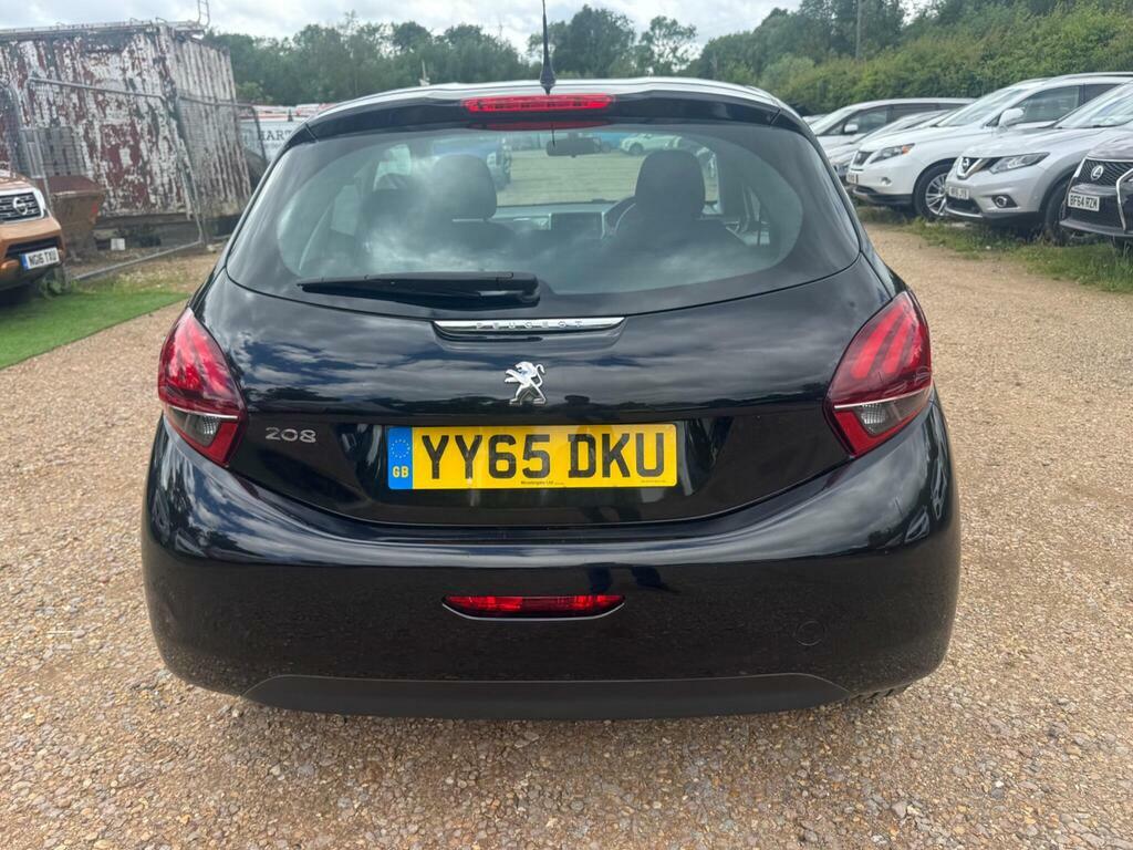 Peugeot 208 Active Black #28