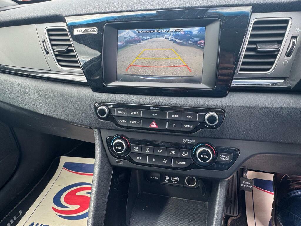 Kia Niro 3 Grey #58
