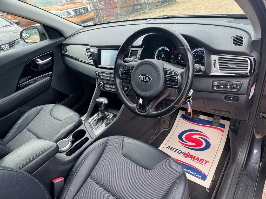Kia Niro 3 Grey #47