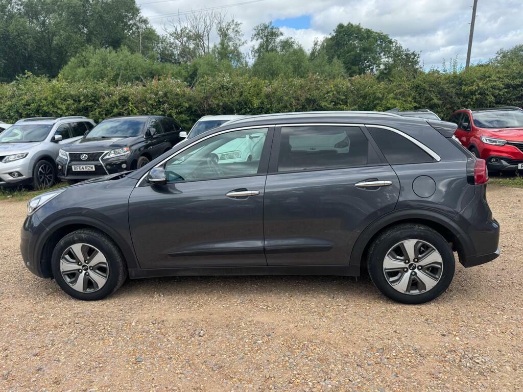 Kia Niro 3 Grey #45