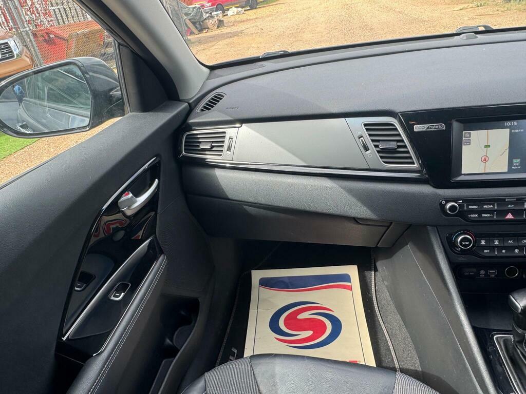 Kia Niro 3 Grey #55