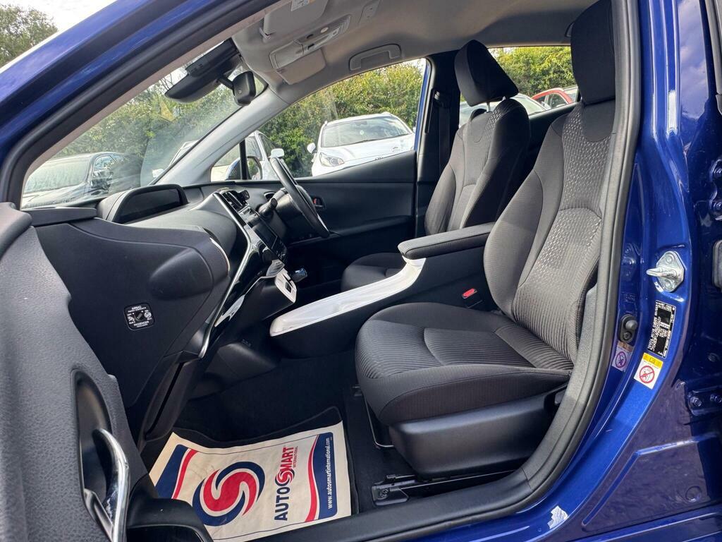 Toyota Prius+ 1.8L Excel Plus Black #42