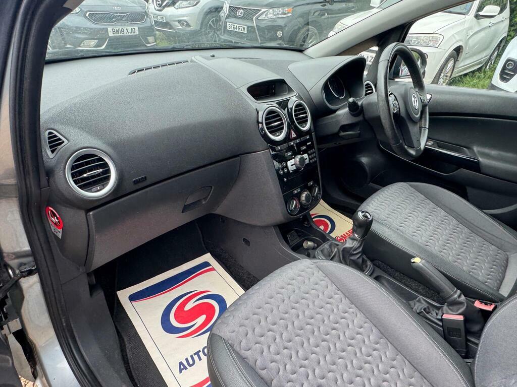 Vauxhall Corsa 1.2 Limited Edition White #32
