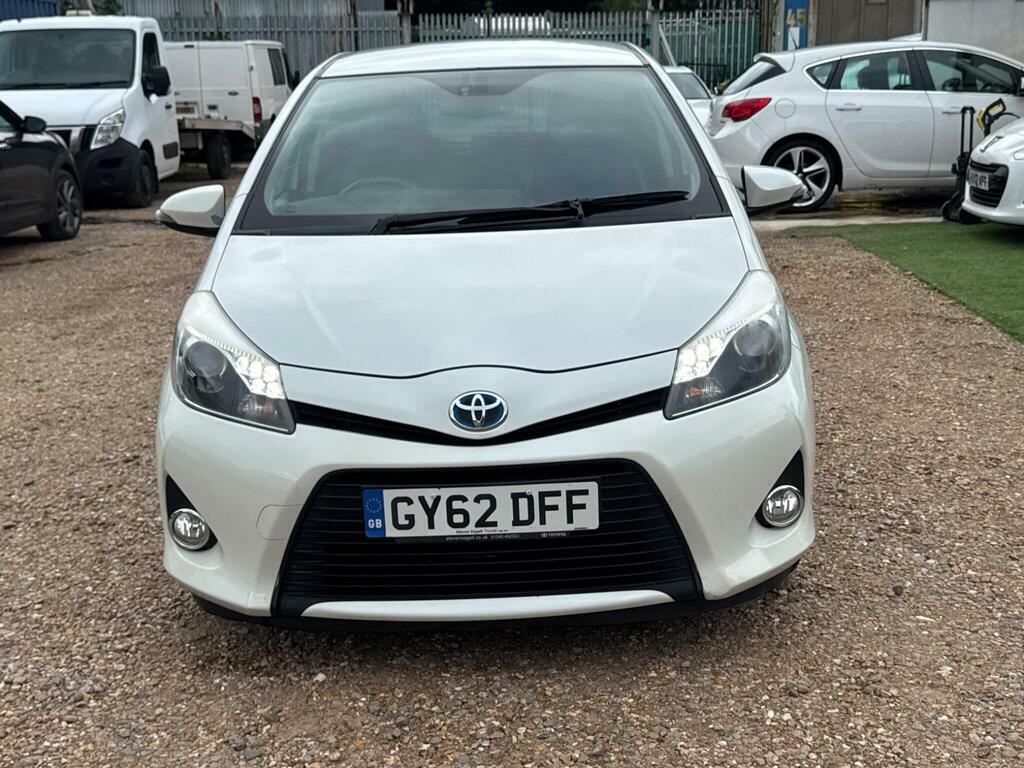 Toyota Yaris Hatchback Black #24