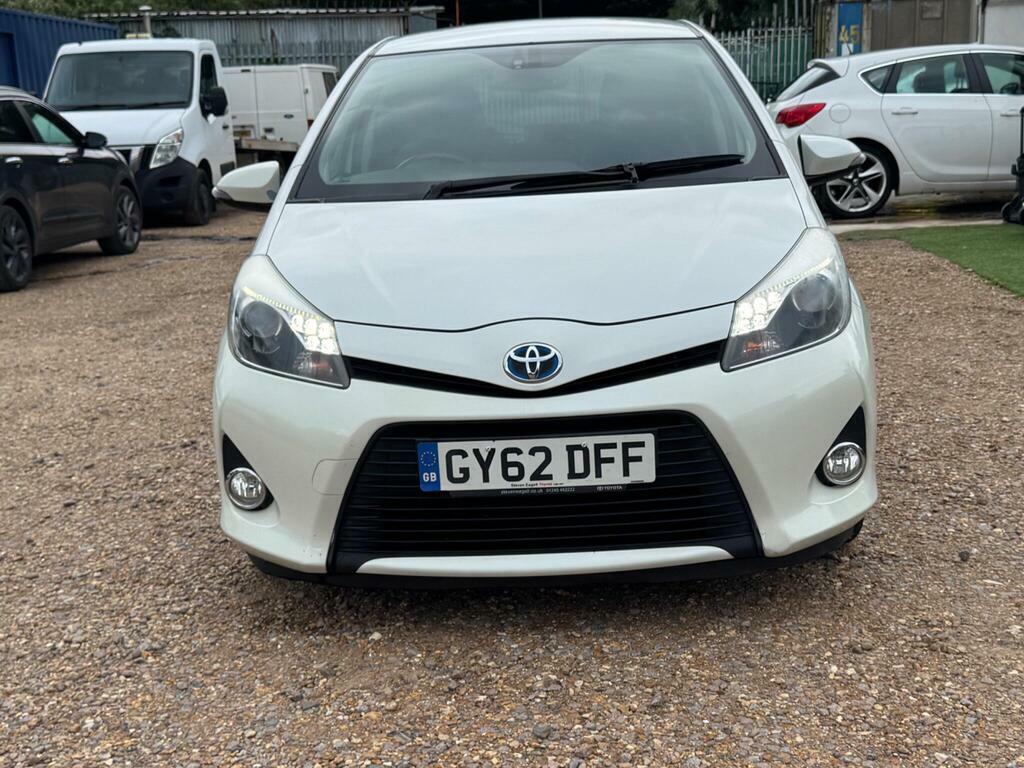 Toyota Yaris Hatchback Black #21