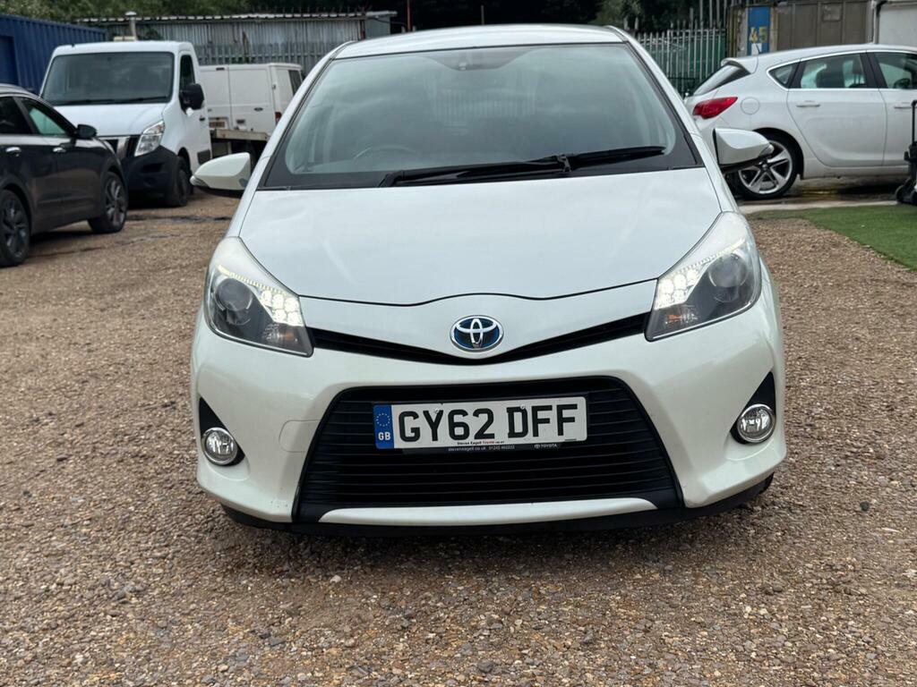 Toyota Yaris Hatchback Black #22