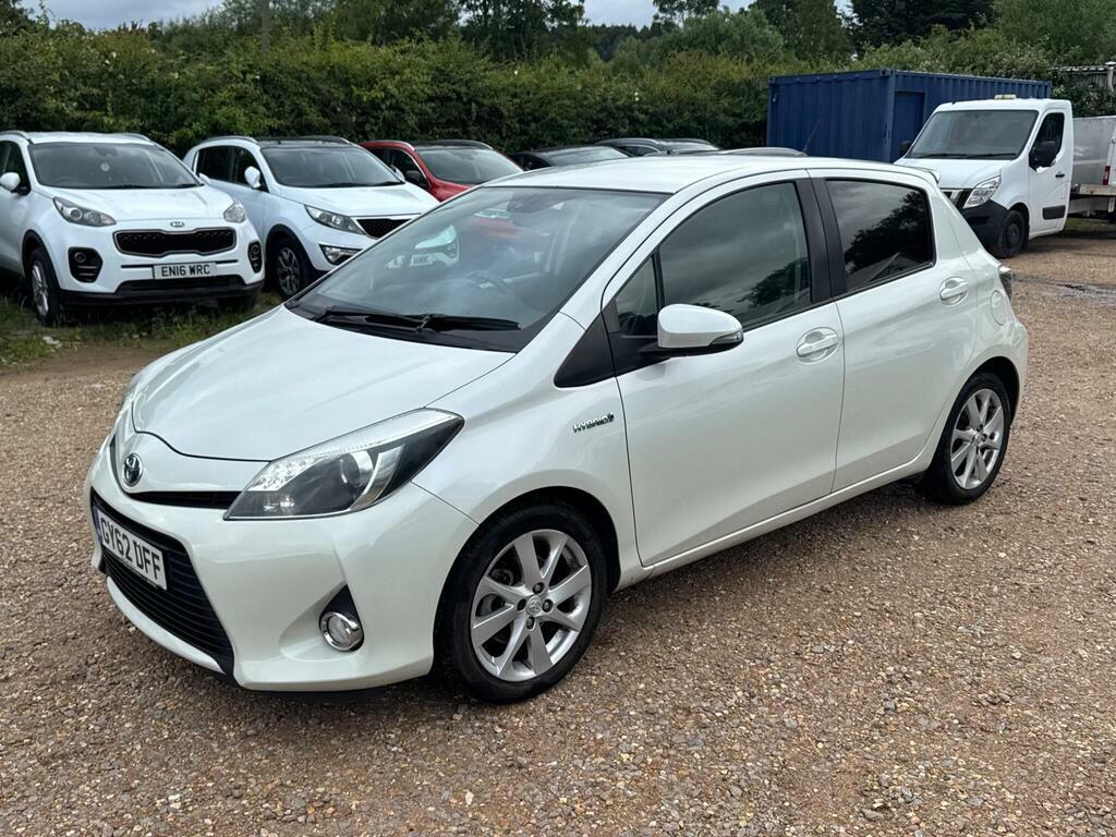 Toyota Yaris Hatchback Black #14