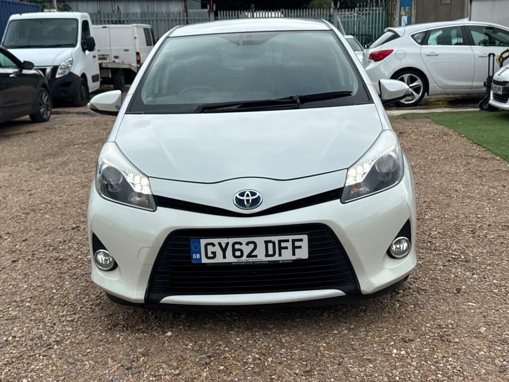 Toyota Yaris Hatchback Black #23