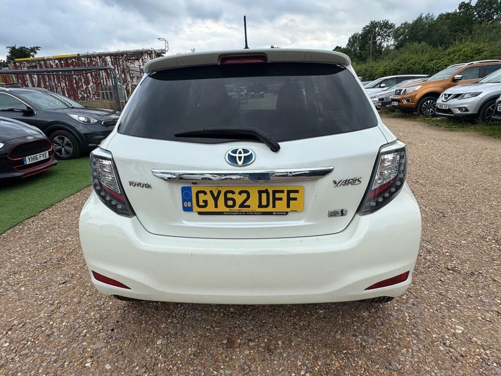 Toyota Yaris Hatchback Black #28