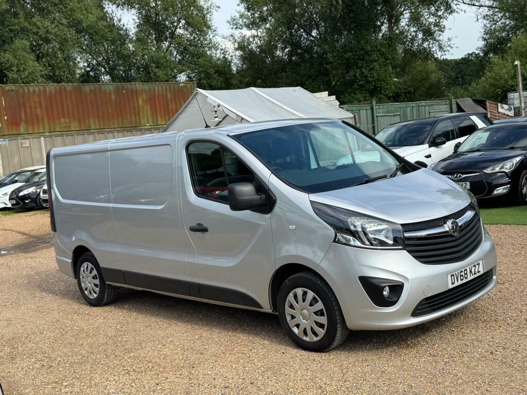 Vauxhall Vivaro 1.6 Cdti 2900 Sportive L2 H1 Euro 6 Silver #4