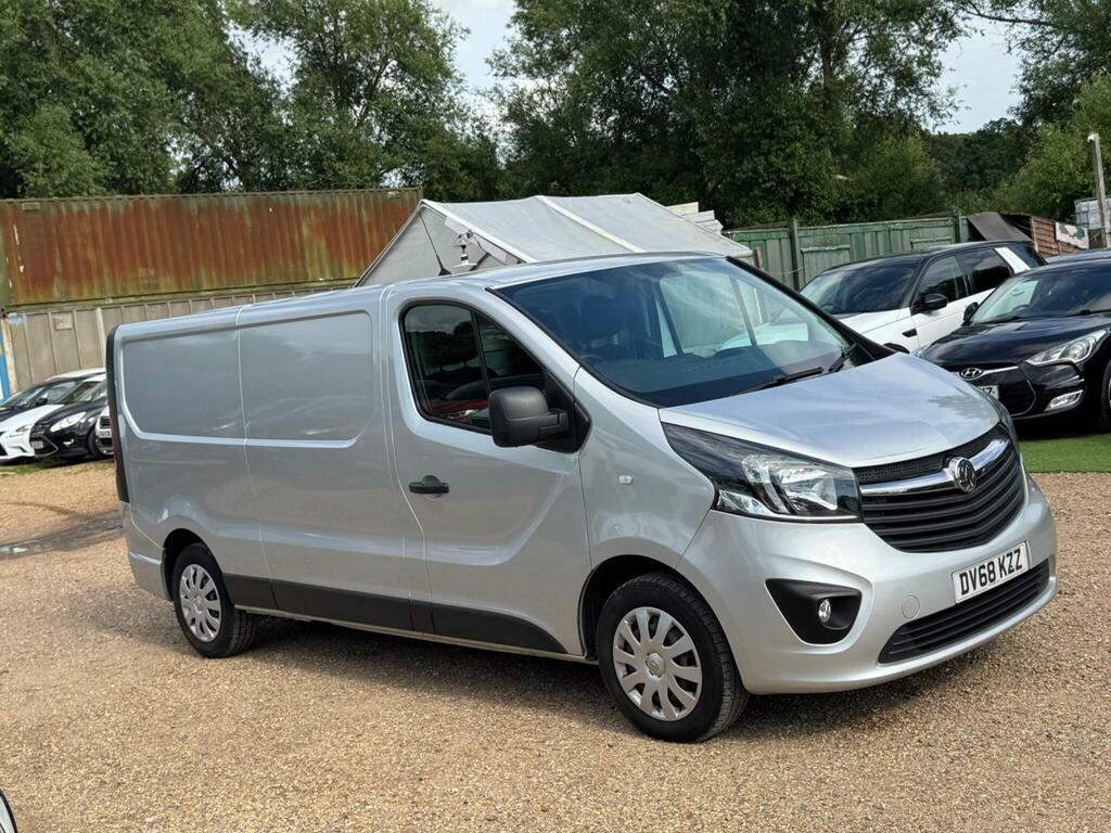 Vauxhall Vivaro 1.6 Cdti 2900 Sportive L2 H1 Euro 6 Silver #3