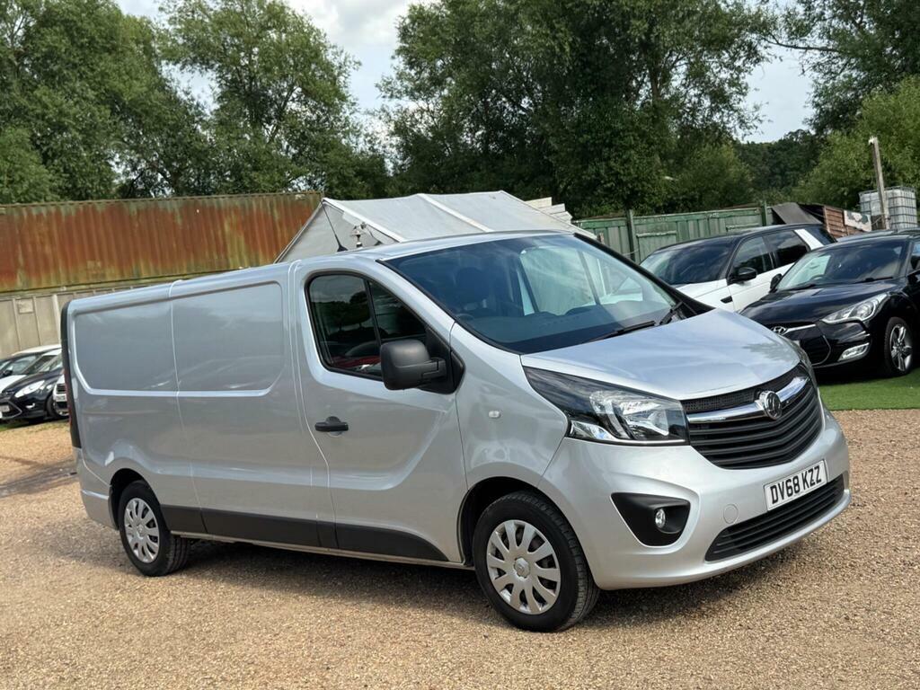 Vauxhall Vivaro 1.6 Cdti 2900 Sportive L2 H1 Euro 6 Silver
