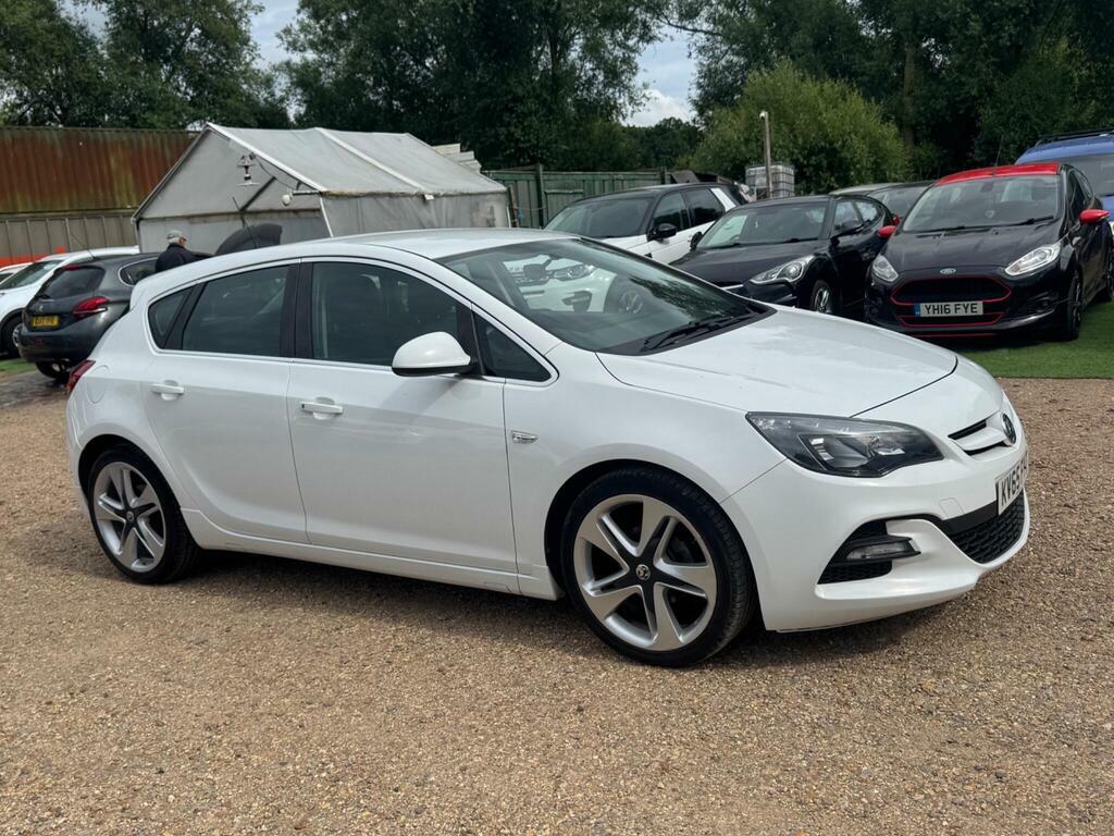 Vauxhall Astra 1.4T 16V Limited Edition Euro 5 White