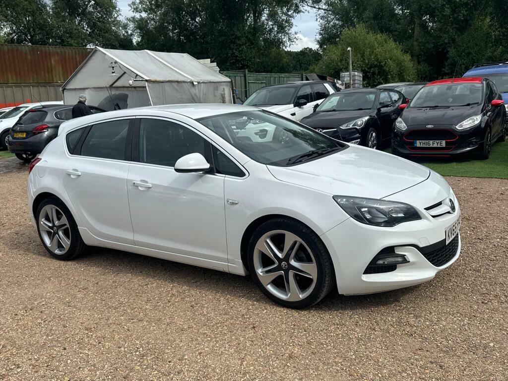 Vauxhall Astra 1.4T 16V Limited Edition Euro 5 White #6