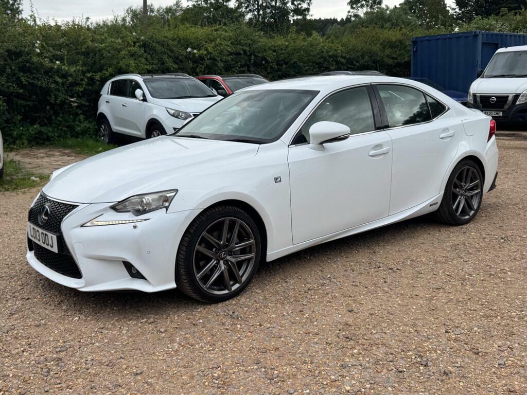 Lexus IS 2.5 300H F Sport Black #11