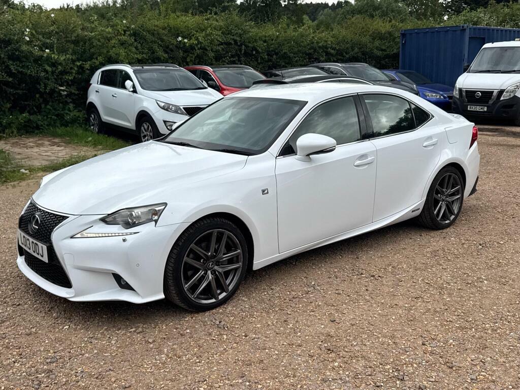 Lexus IS 2.5 300H F Sport Black #16