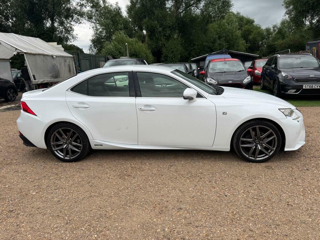 Lexus IS 2.5 300H F Sport Black #33