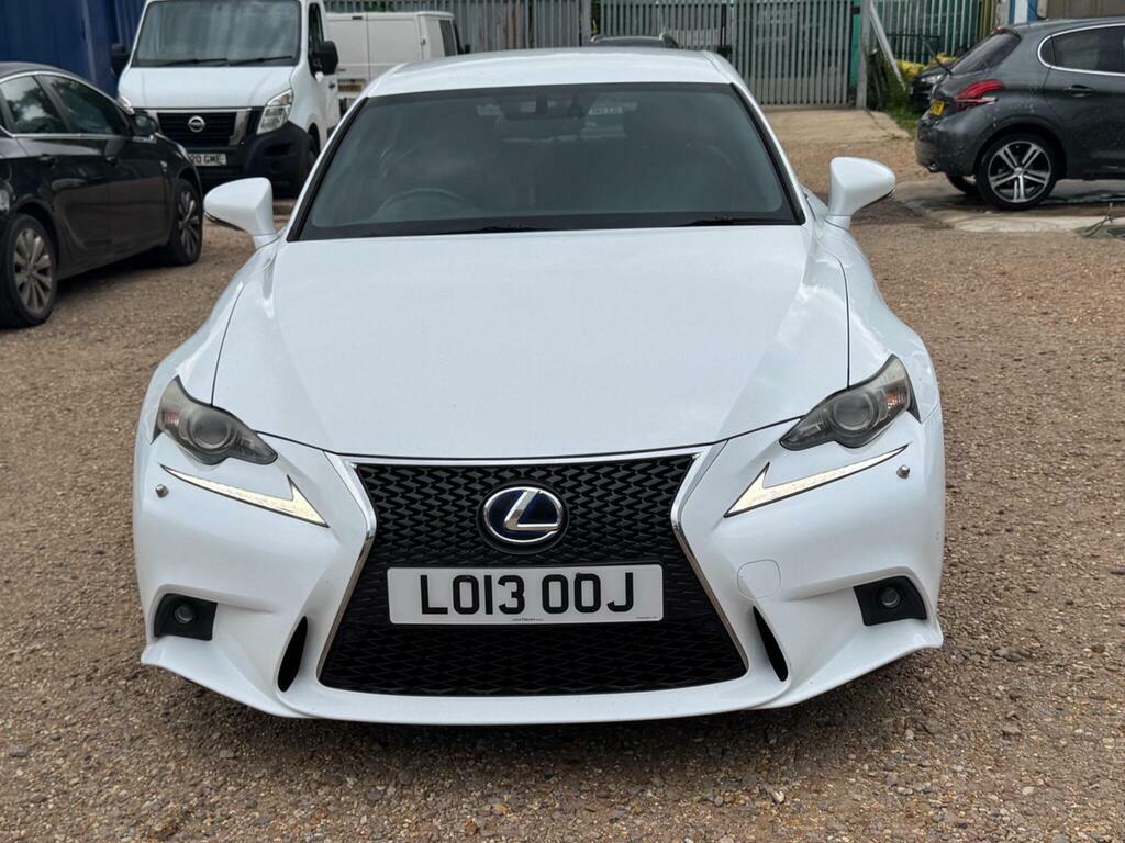 Lexus IS 2.5 300H F Sport Black #18