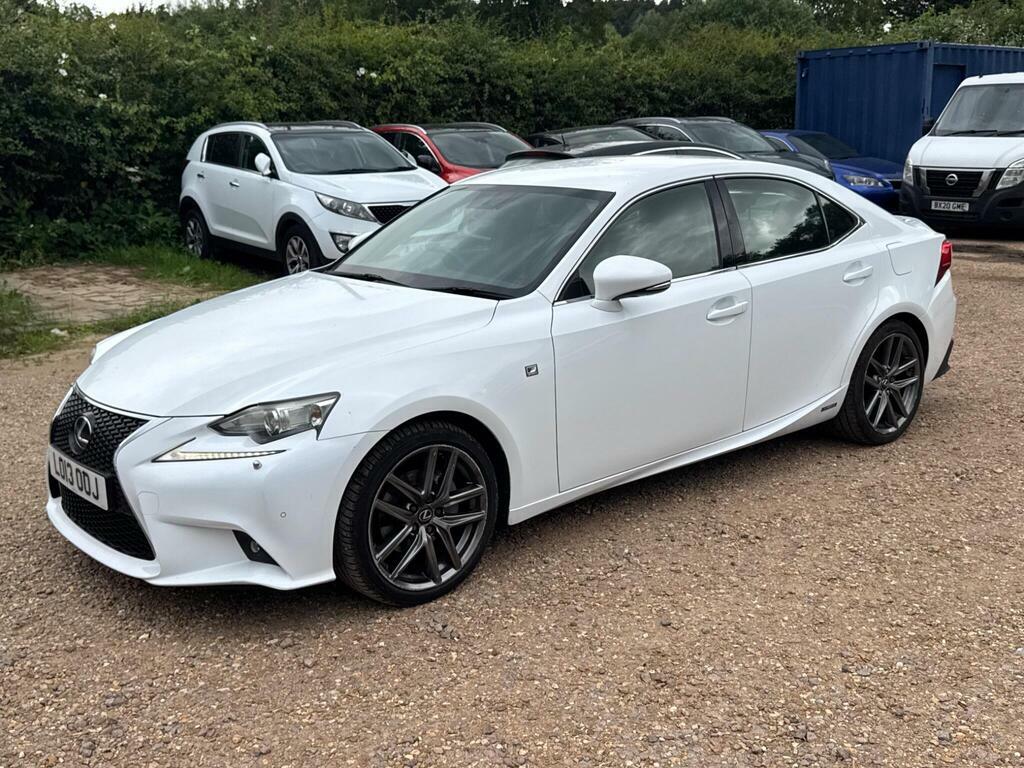 Lexus IS 2.5 300H F Sport Black #15