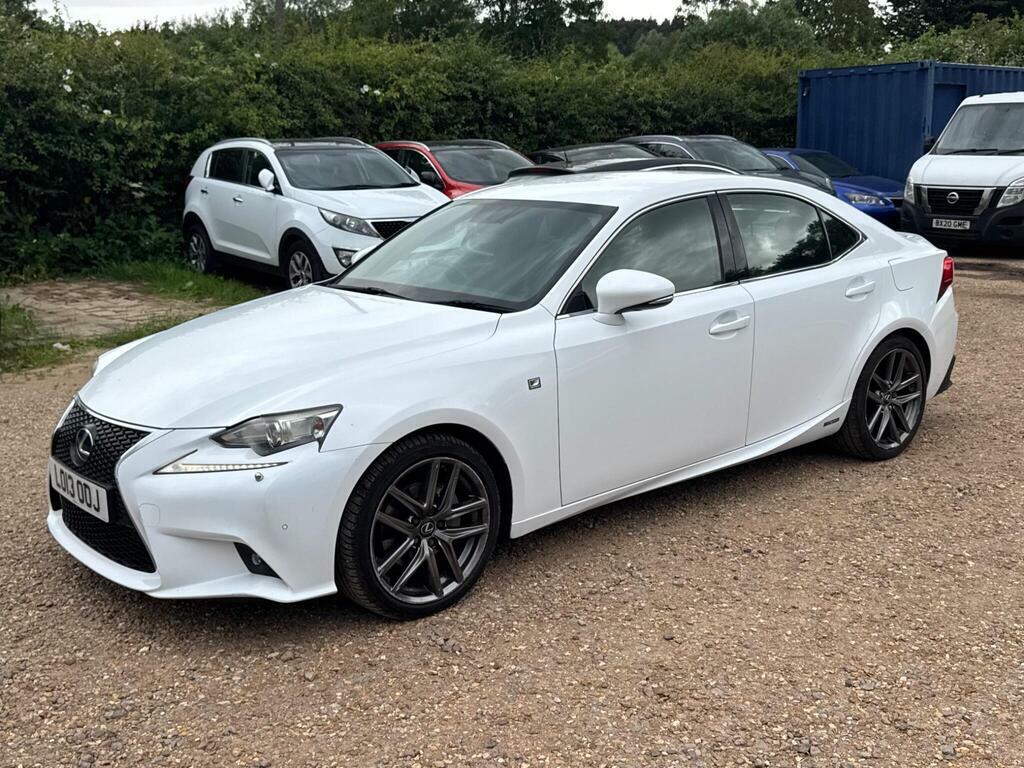 Lexus IS 2.5 300H F Sport Black #14
