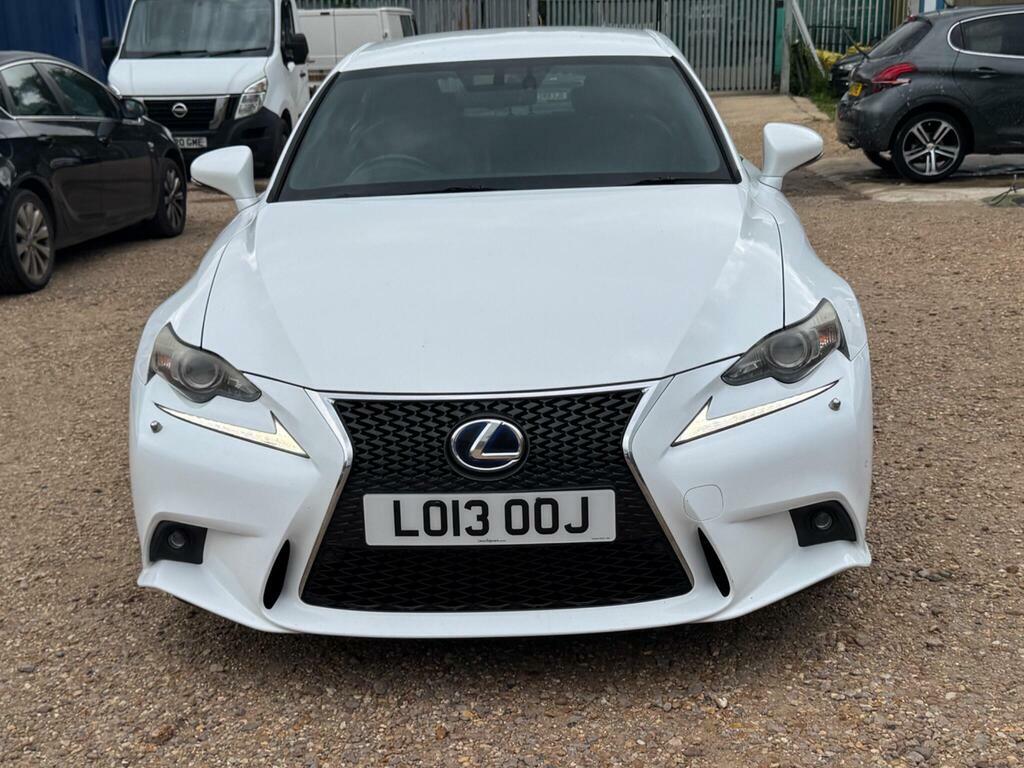 Lexus IS 2.5 300H F Sport Black #17