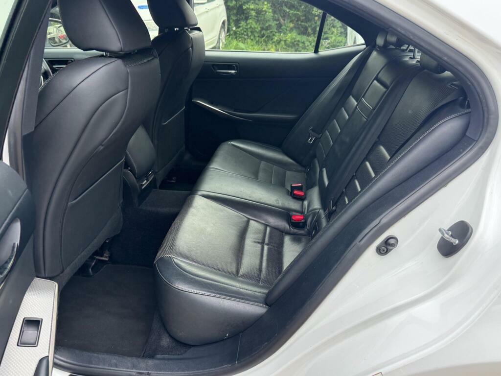 Lexus IS 2.5 300H F Sport Black #41