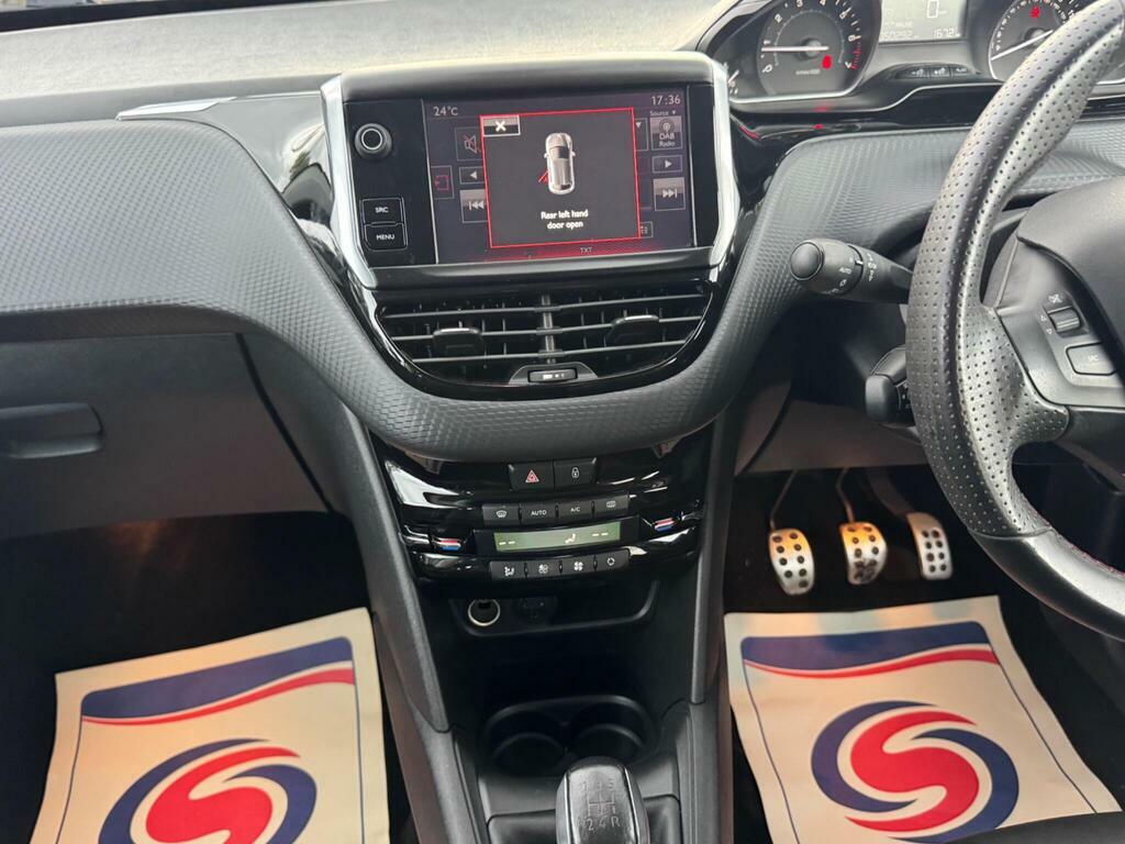 Peugeot 208 Puretech Active Hatchback Grey #48