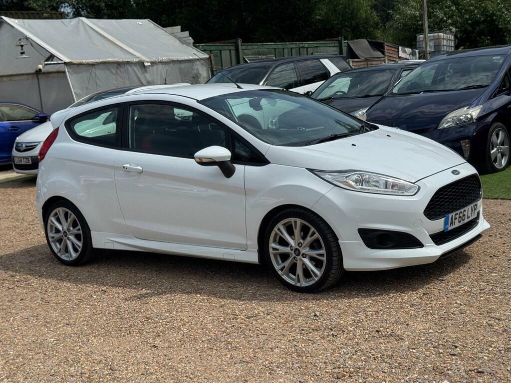 Ford Fiesta 1.0T Ecoboost Zetec S Euro 6 S S White #2