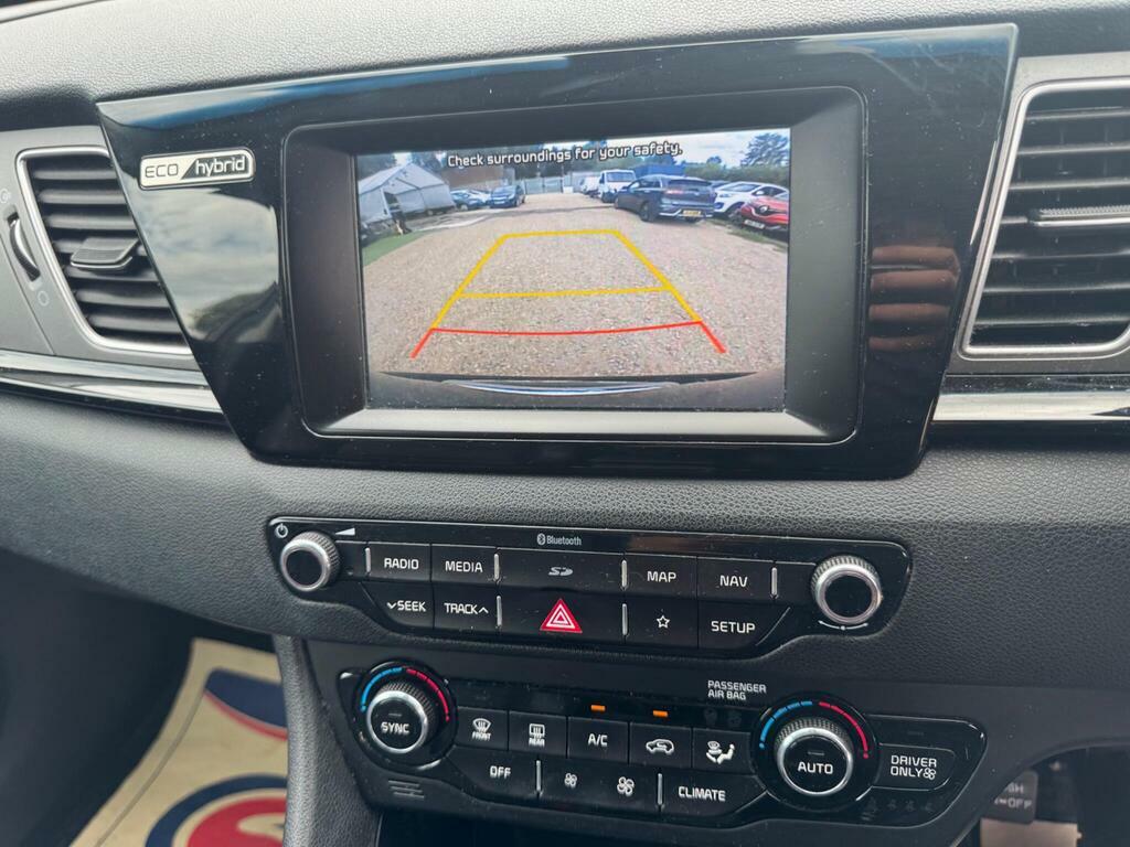 Kia Niro 1.6 Gdi Hybrid 3 Dct Grey #59