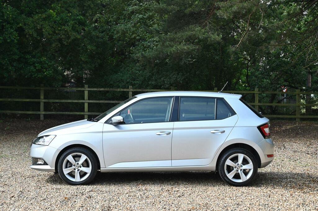 Skoda Fabia Hatchback 1.0 Tsi Se L Dsg Euro 6 Ss 2018 Silver #2