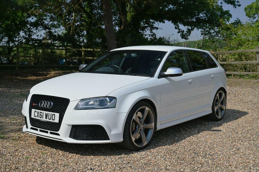 Audi RS3 Hatchback 2.5 Tfsi Sportback S Tronic Quattro Euro CX61WUO White #3