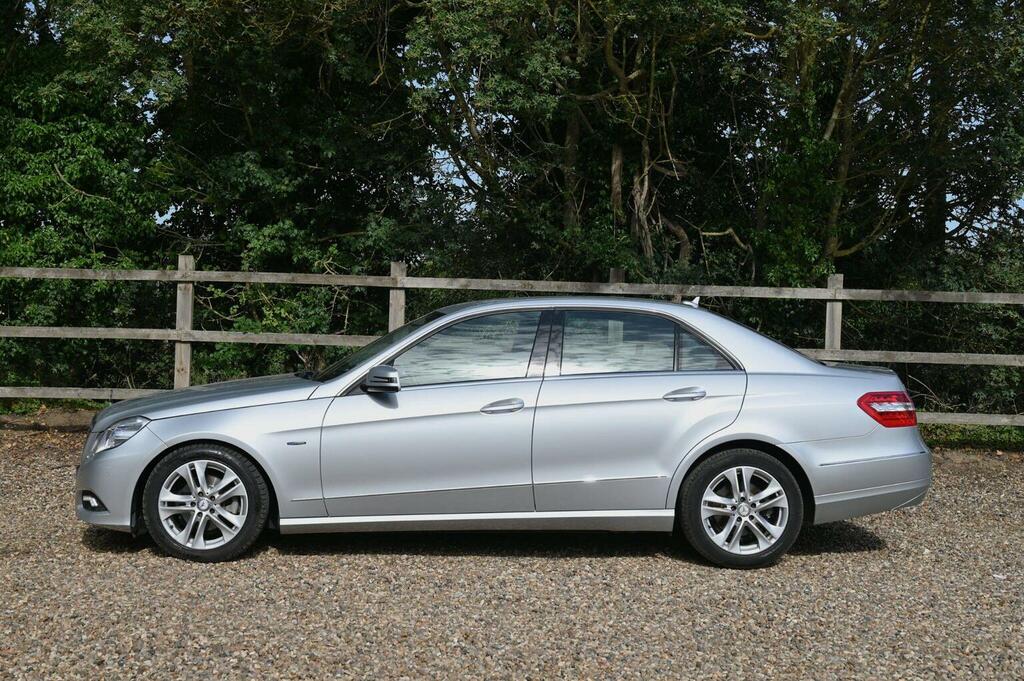 Mercedes-Benz E Class Saloon 2.1 E220 Cdi Blueefficiency Avantgarde Tipt Silver #6