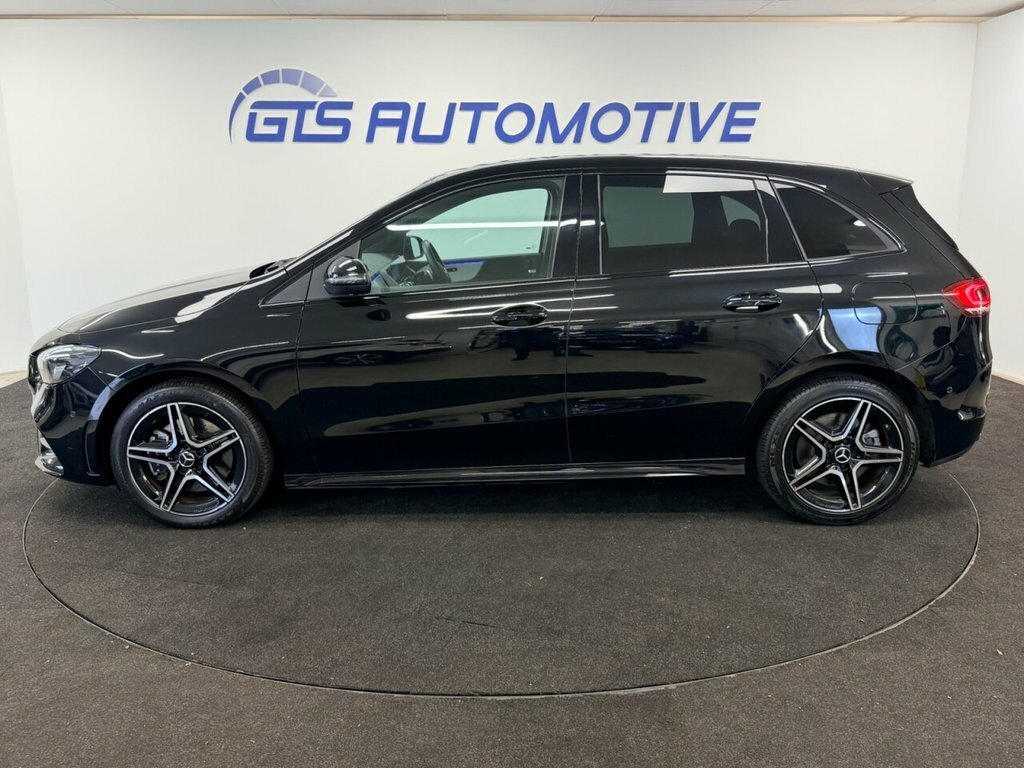 Mercedes-Benz B Class Mpv Black #6