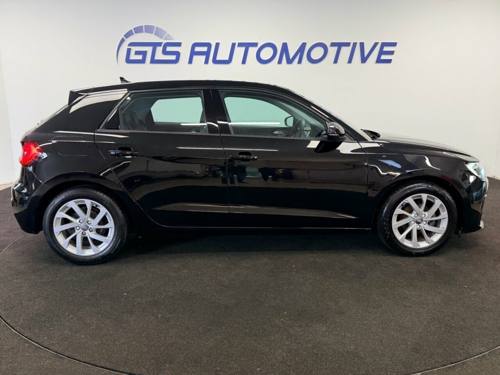 Audi A1 Hatchback NC19KXX Black #4