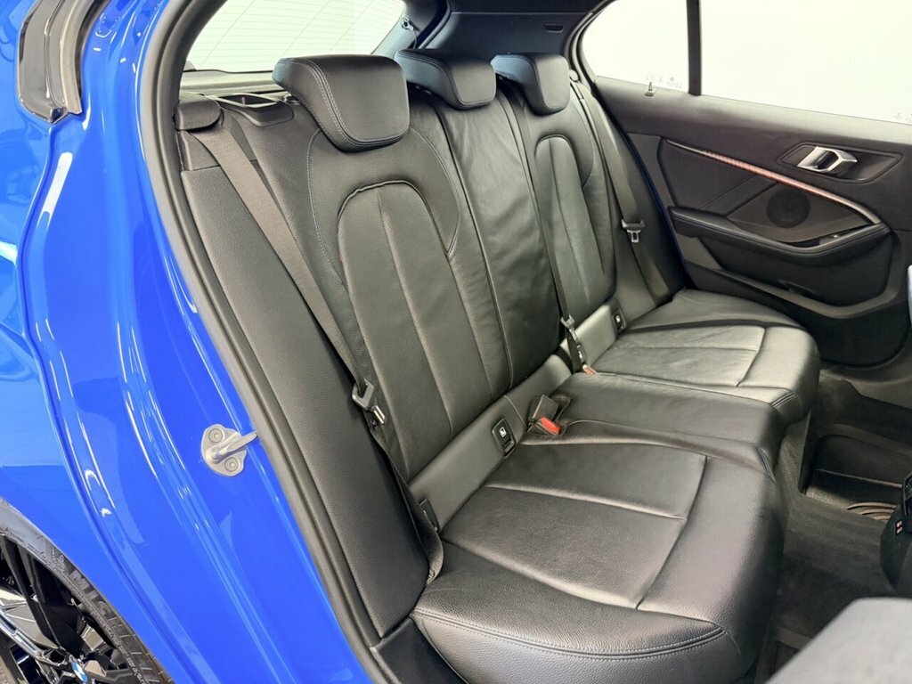 BMW 1 Series Hatchback NA70AHD Blue #3