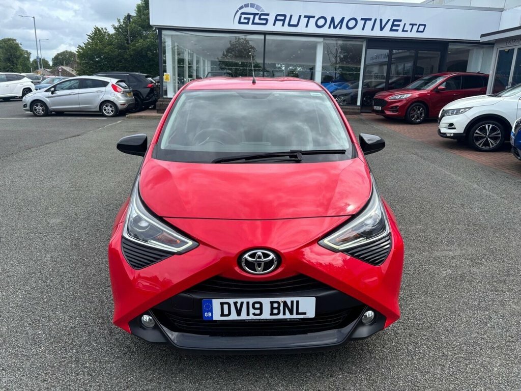 Toyota Aygo Hatchback DV19BNL Red #6