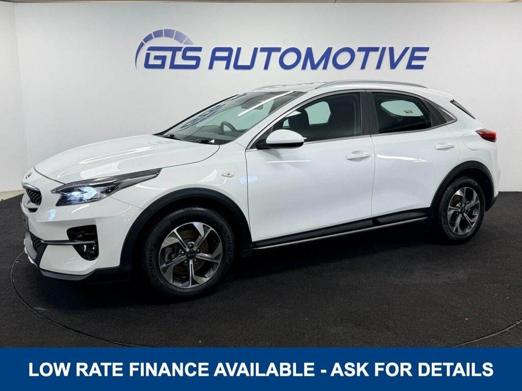 Kia Xceed Suv White