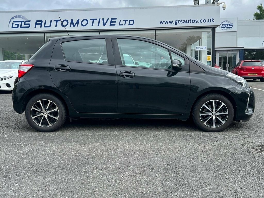 Toyota Yaris Hatchback FA19KPF Black #5
