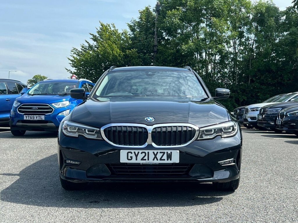 BMW 3 Series Estate GY21XZW Black #6