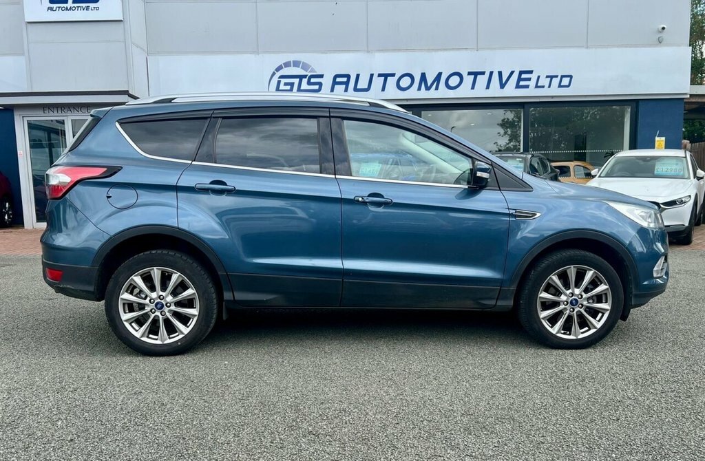 Ford Kuga 2L Titanium Edition Blue #4