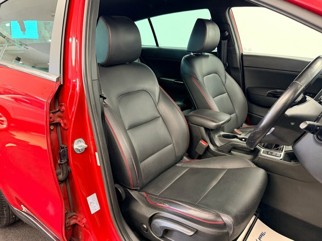 Kia Sportage 1.6L Gt-line YK69YJH Red #3